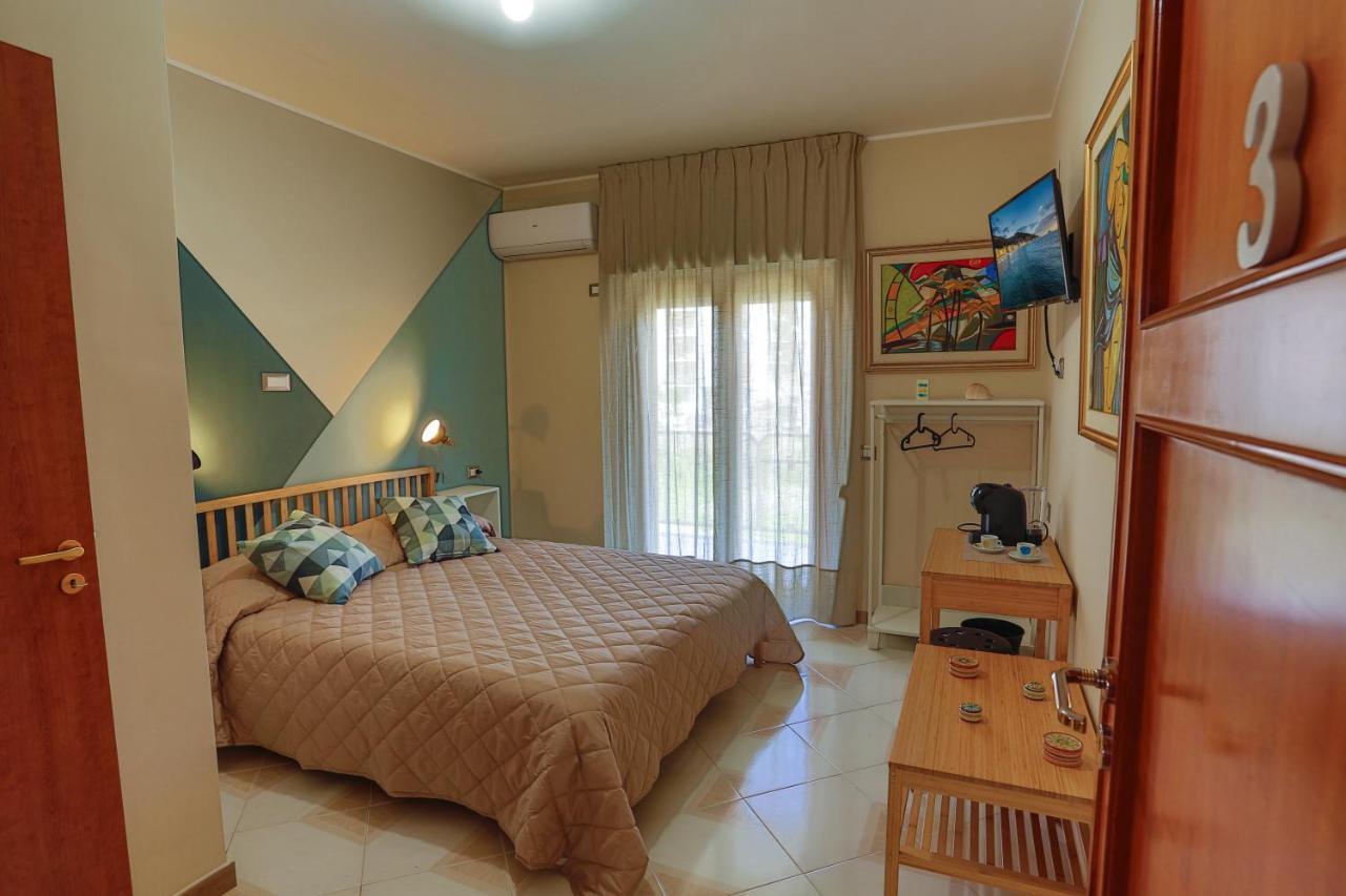 B&B Casabuddace Мессина Экстерьер фото